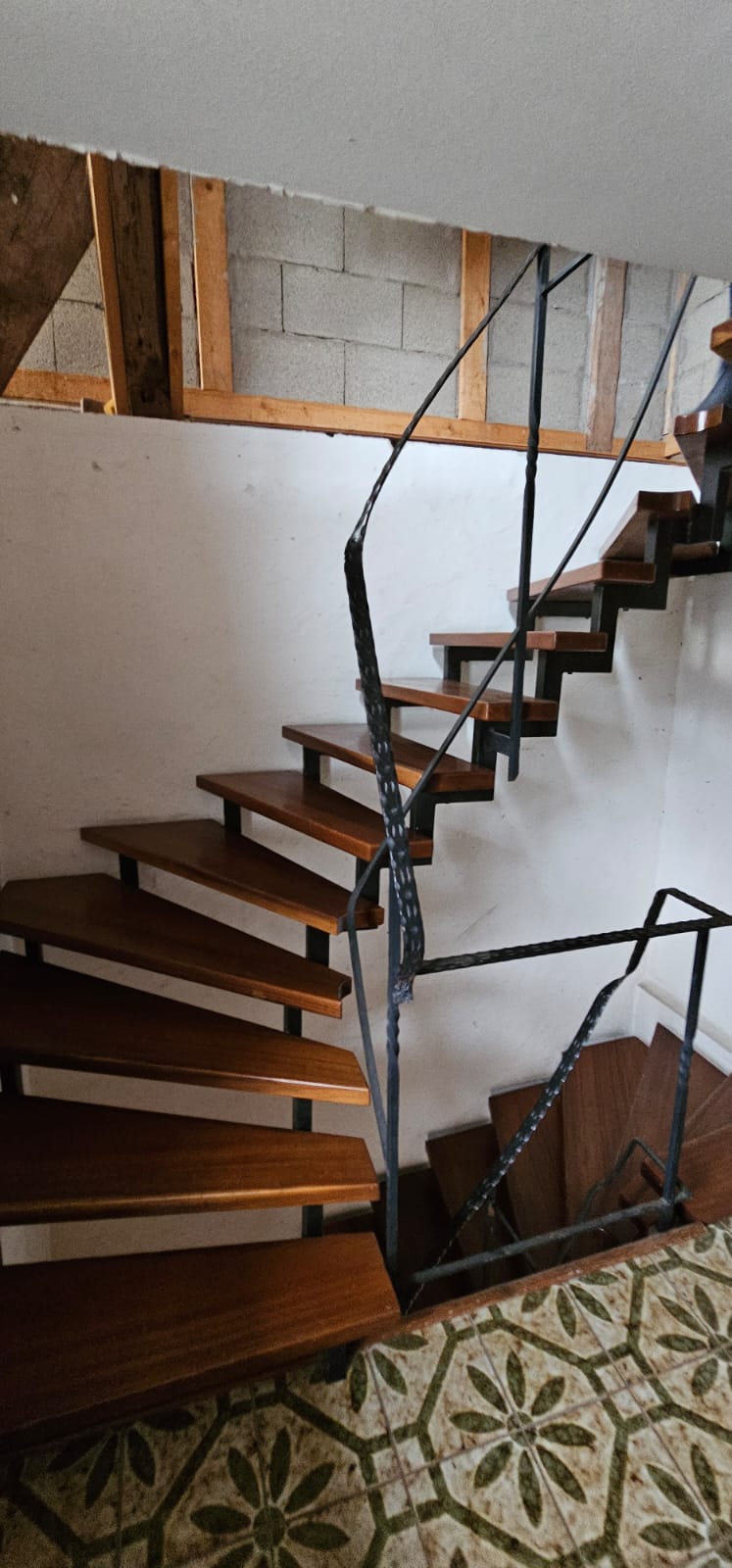 Treppenhaus Zweifamilienhaus Lo�burg