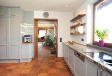 K�che im 1. Obergeschoss Ger�umiges Zuhause mit beeindruckender Aussicht, gro�en Balkonen und Terrasse