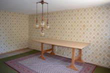 Zimmer OG Sanierungsbed�rftiges Bauernhaus auf einem weitl�ufigen Grundst�ck