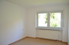 Schlafzimmer Bezugsfertige Wohnung mit Balkon und Garage in Aussichtslage