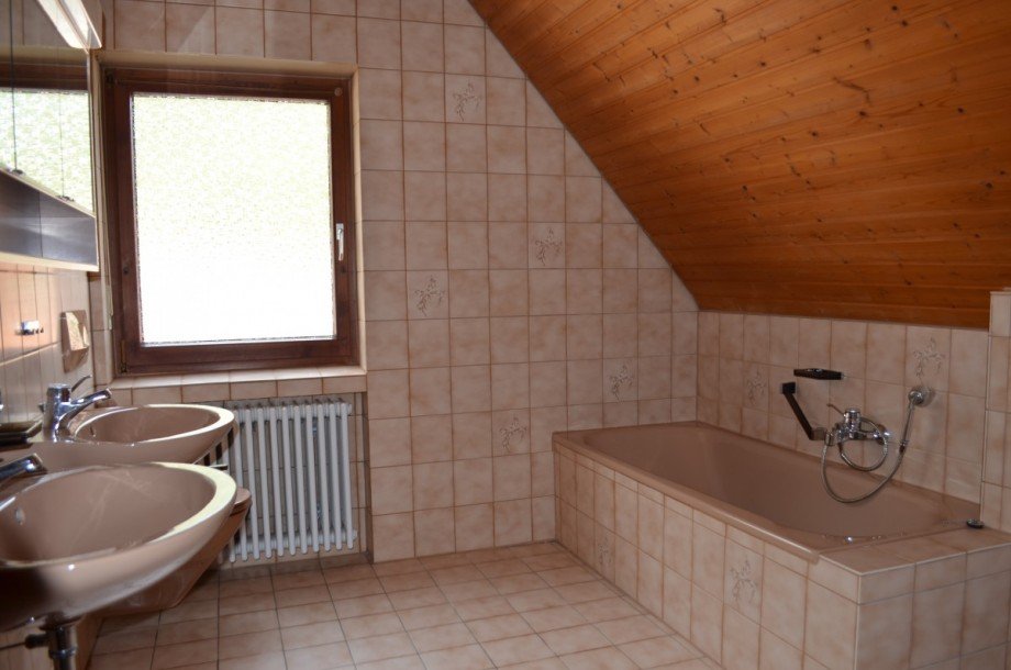 Bad DG Zweifamilienhaus Freudenstadt