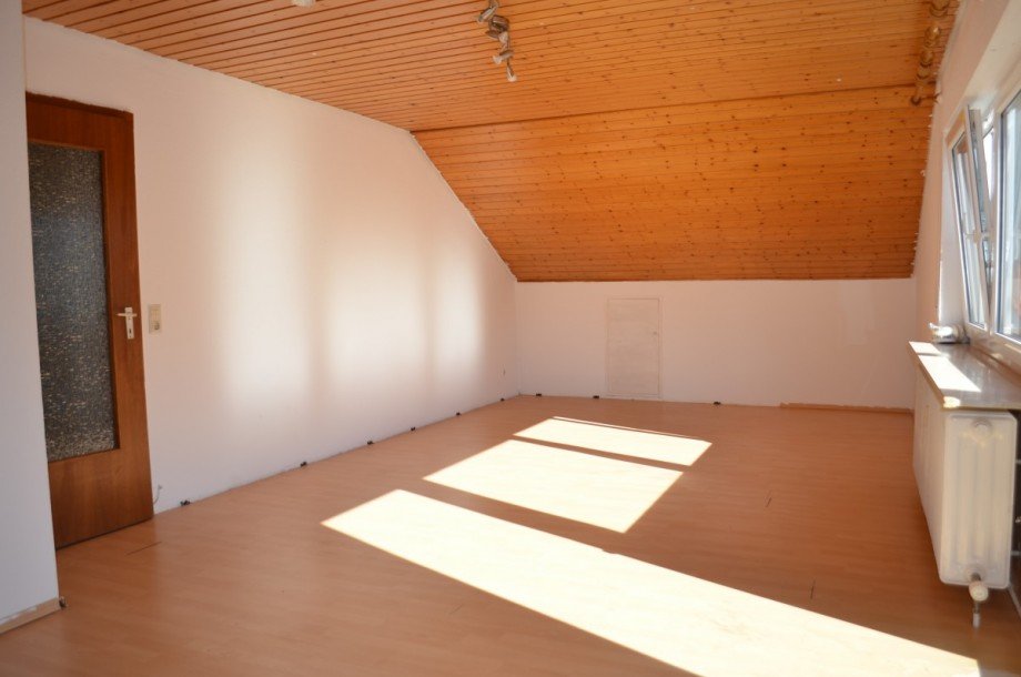 Wohn- Esszimmer Dachgeschosswohnung Freudenstadt-Wittlensweiler